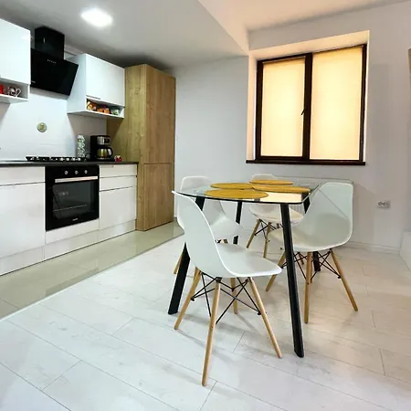 Alma Apartment
