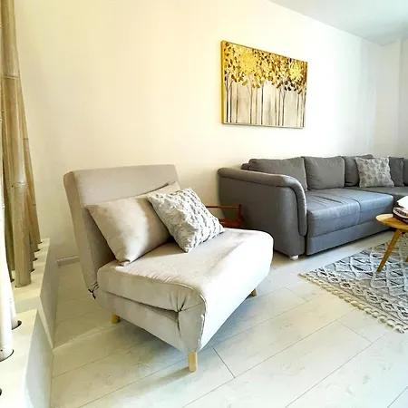 Apartment Alma *